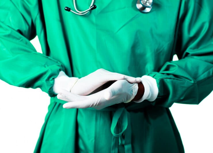 گان جراحی قابل شستوشو با طراحی راحت و ضد باکتری